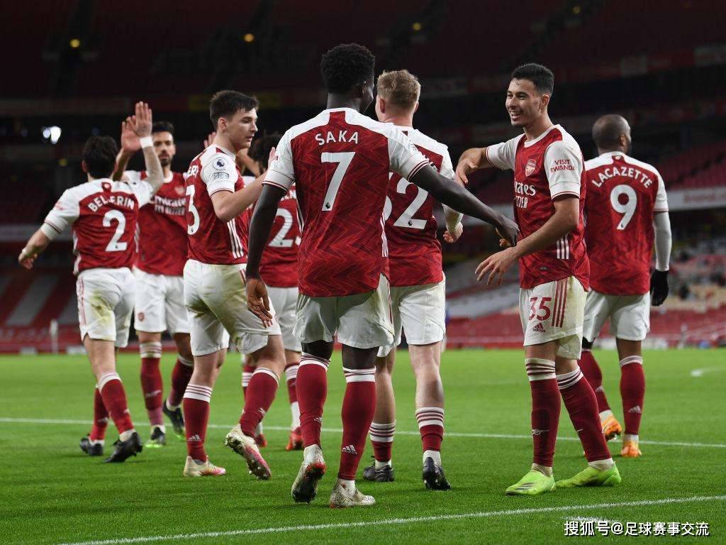 今日足球：阿森纳vs利兹联、圣保利vs多特蒙德