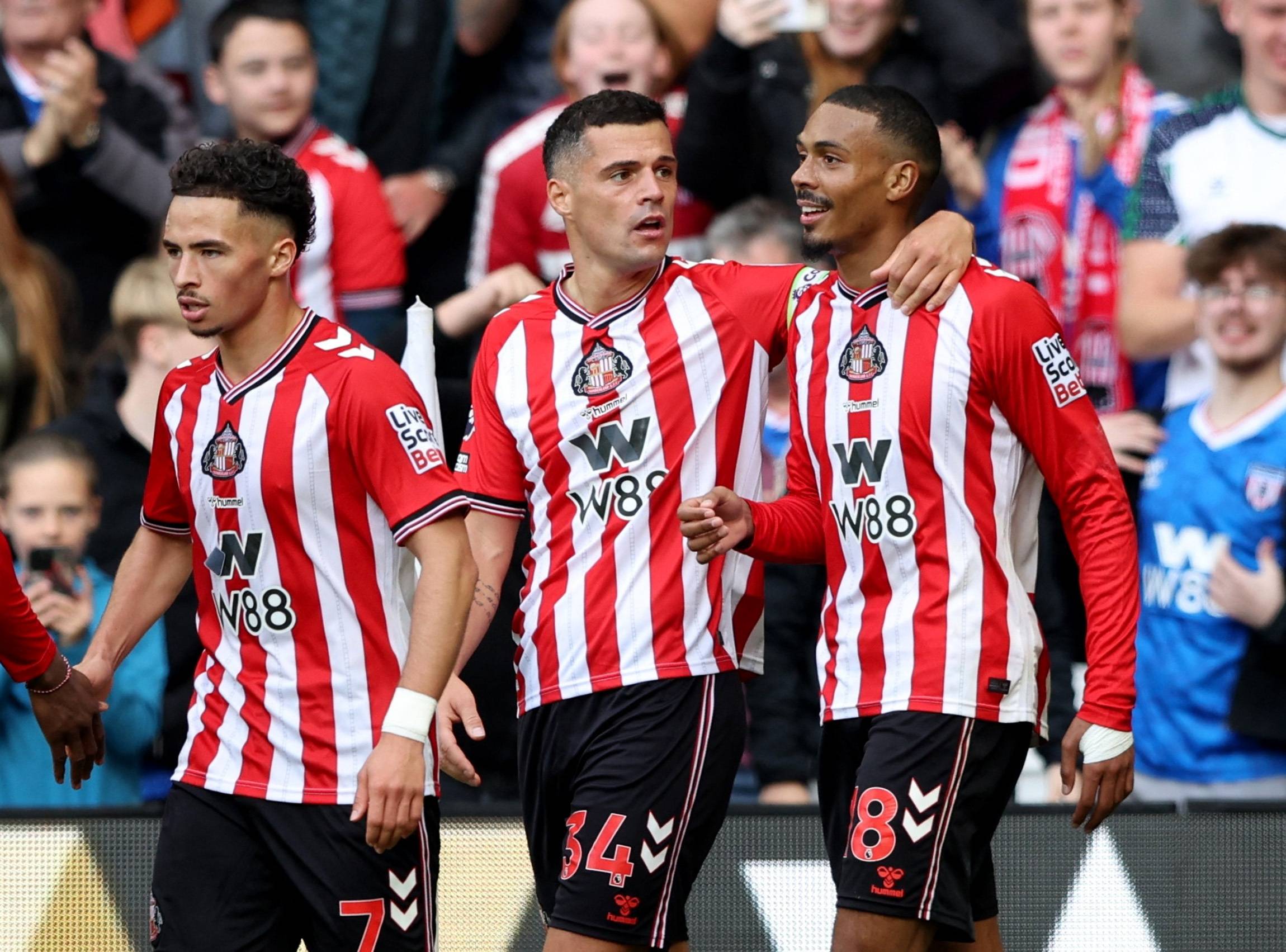 曼联小心！扎卡成为桑德兰梦幻开局的核心，铸就桑德兰非常硬中场